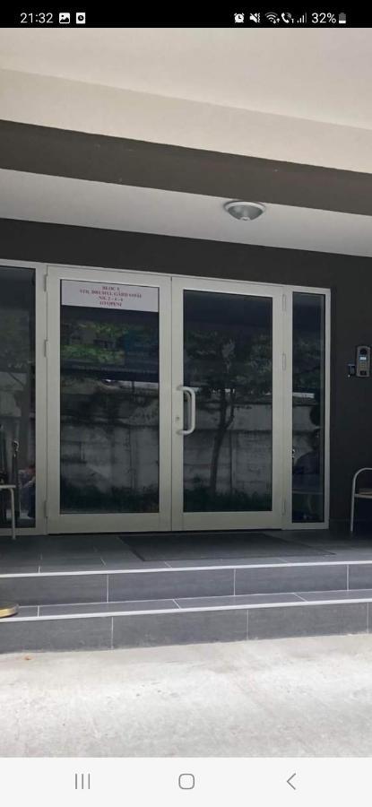 Sky Airport Residence Otopeni Bagian luar foto