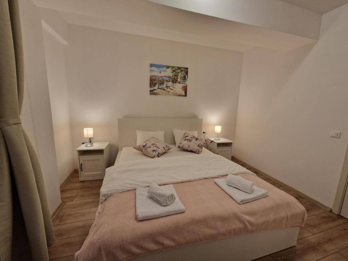 Sky Airport Residence Otopeni Bagian luar foto